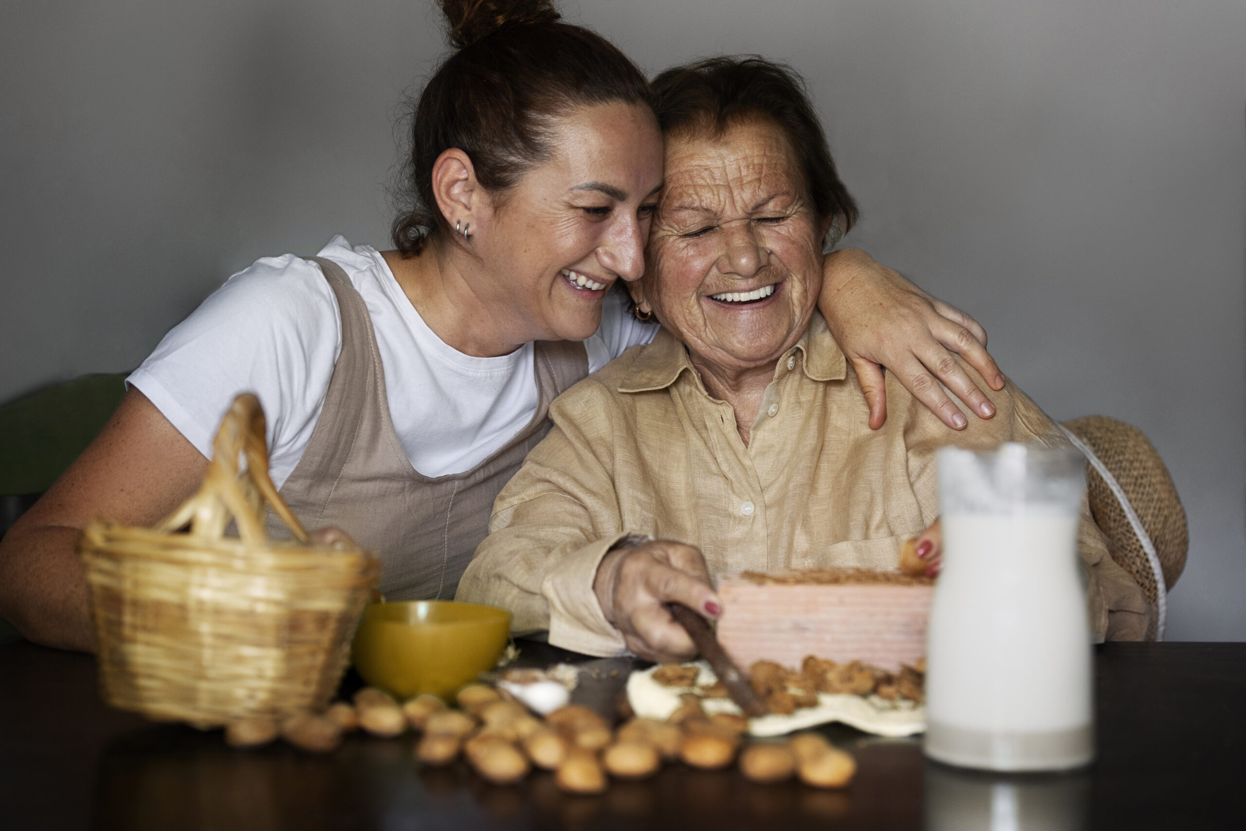 women-working-together-country-side